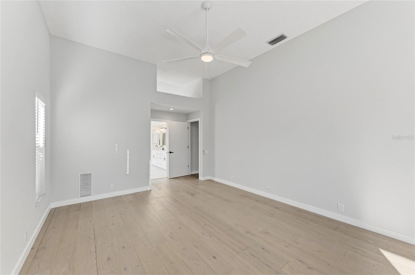 Image 51 of 74 For 5328 Dominica Circle