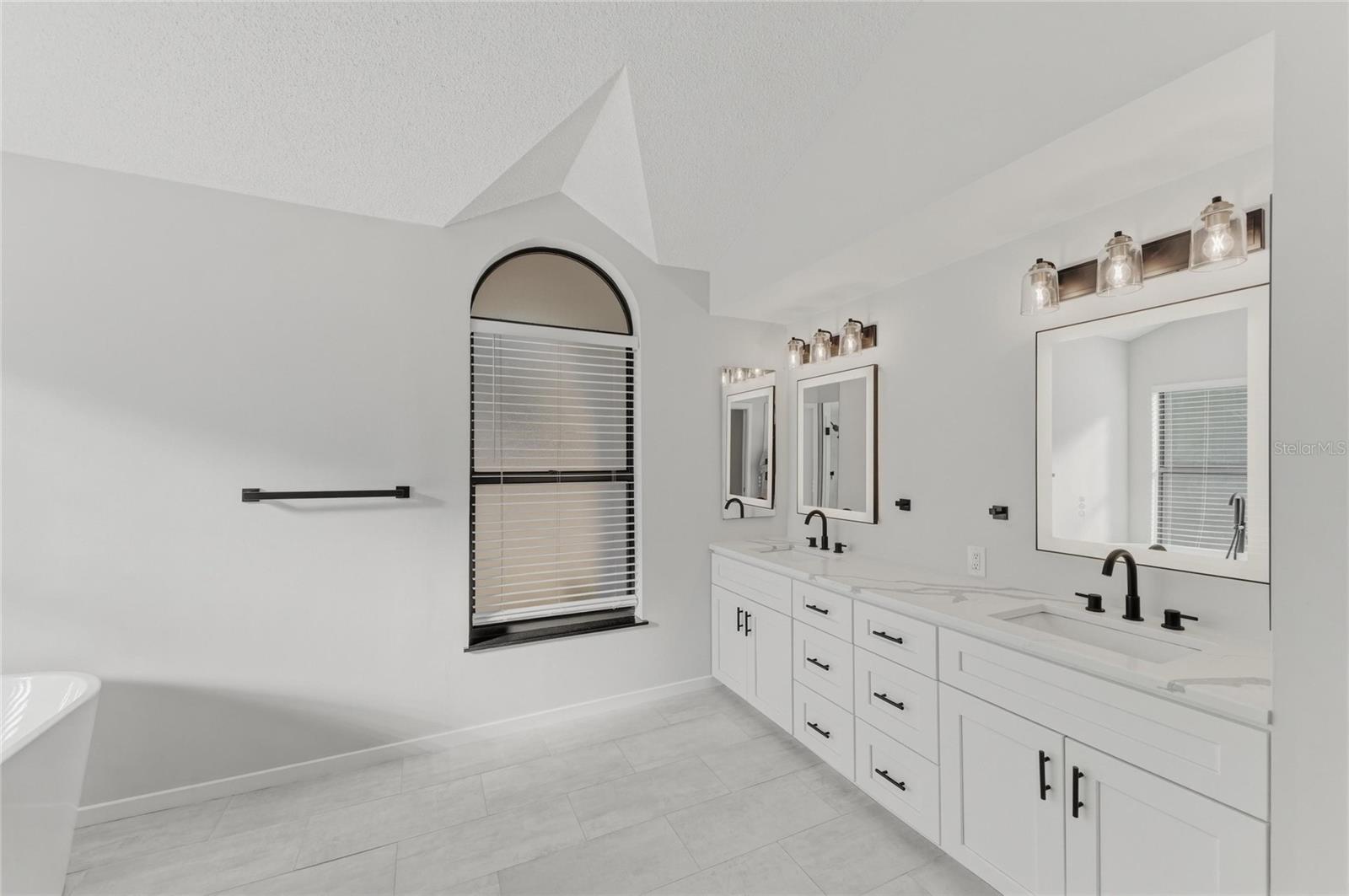 Image 54 of 74 For 5328 Dominica Circle