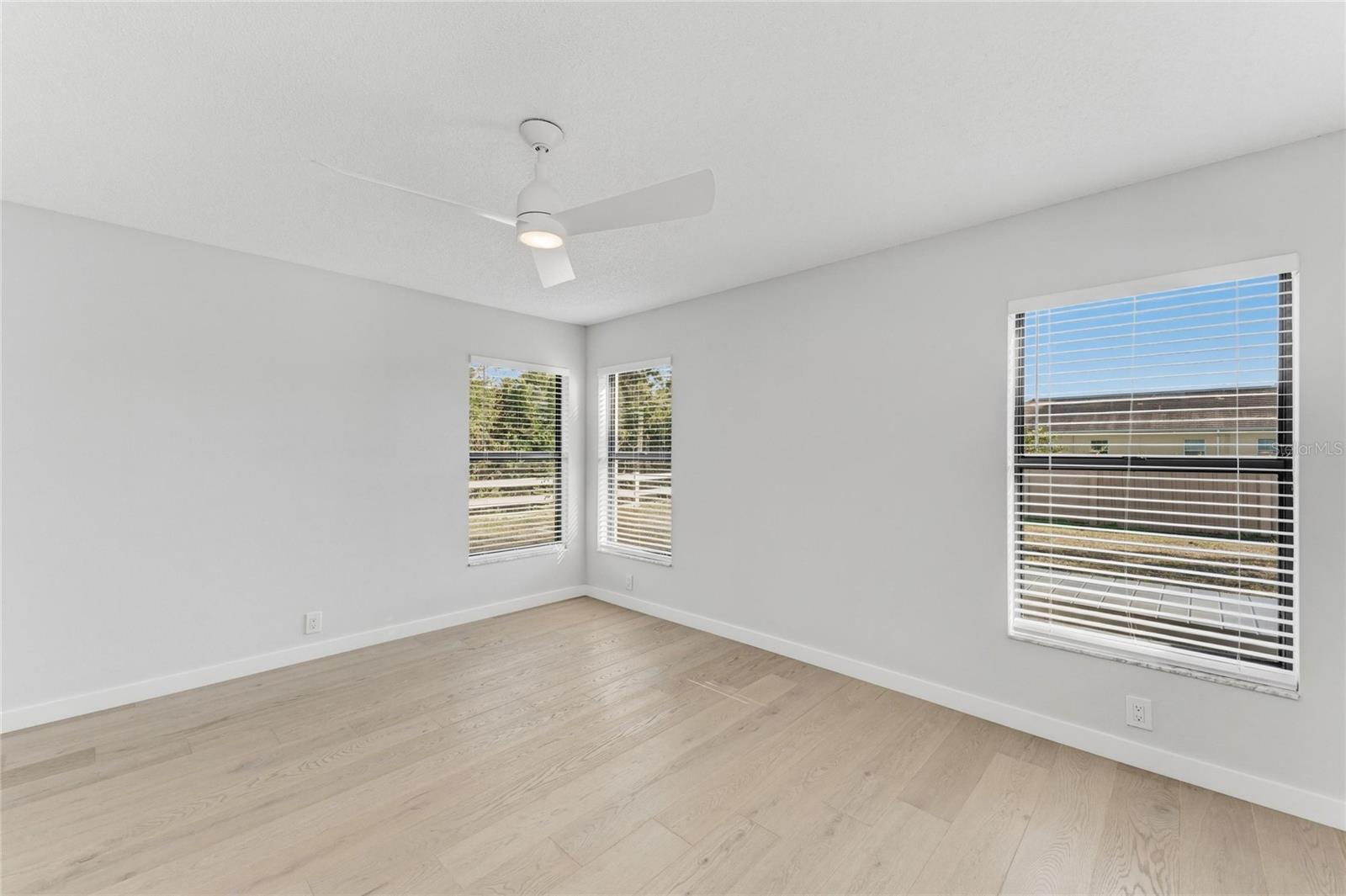 Image 59 of 74 For 5328 Dominica Circle