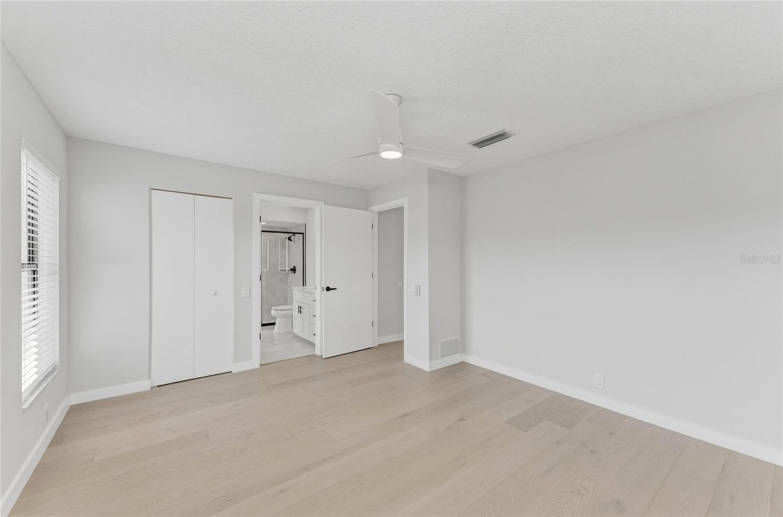 Image 61 of 74 For 5328 Dominica Circle