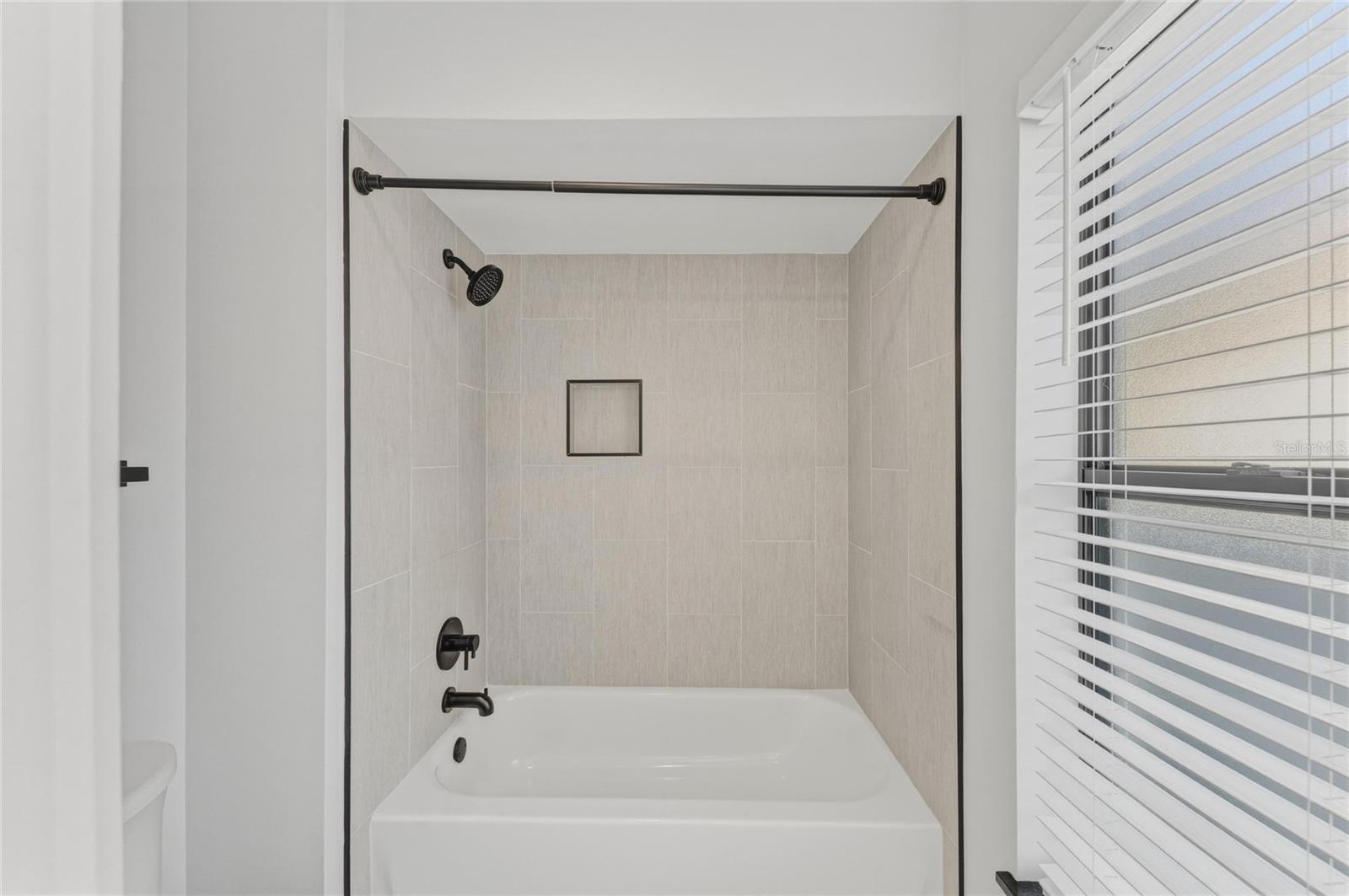 Image 70 of 74 For 5328 Dominica Circle