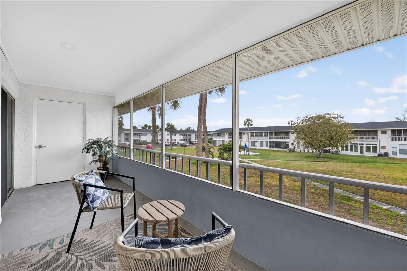 Image 17 of 21 For 102 46th Avenue Terrace W 402