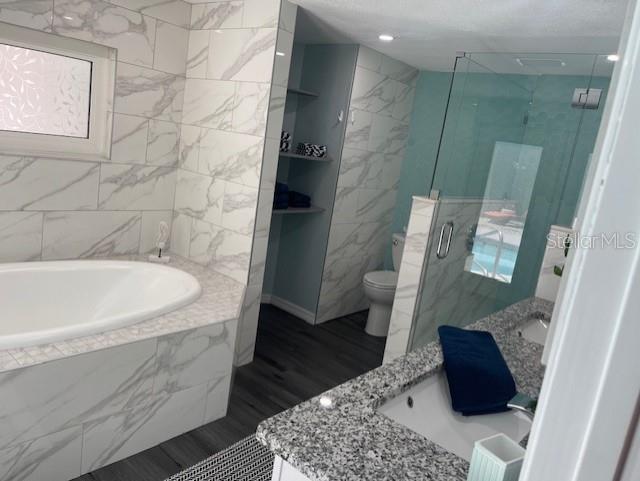 Image 16 of 47 For 2244 Palm Terrace