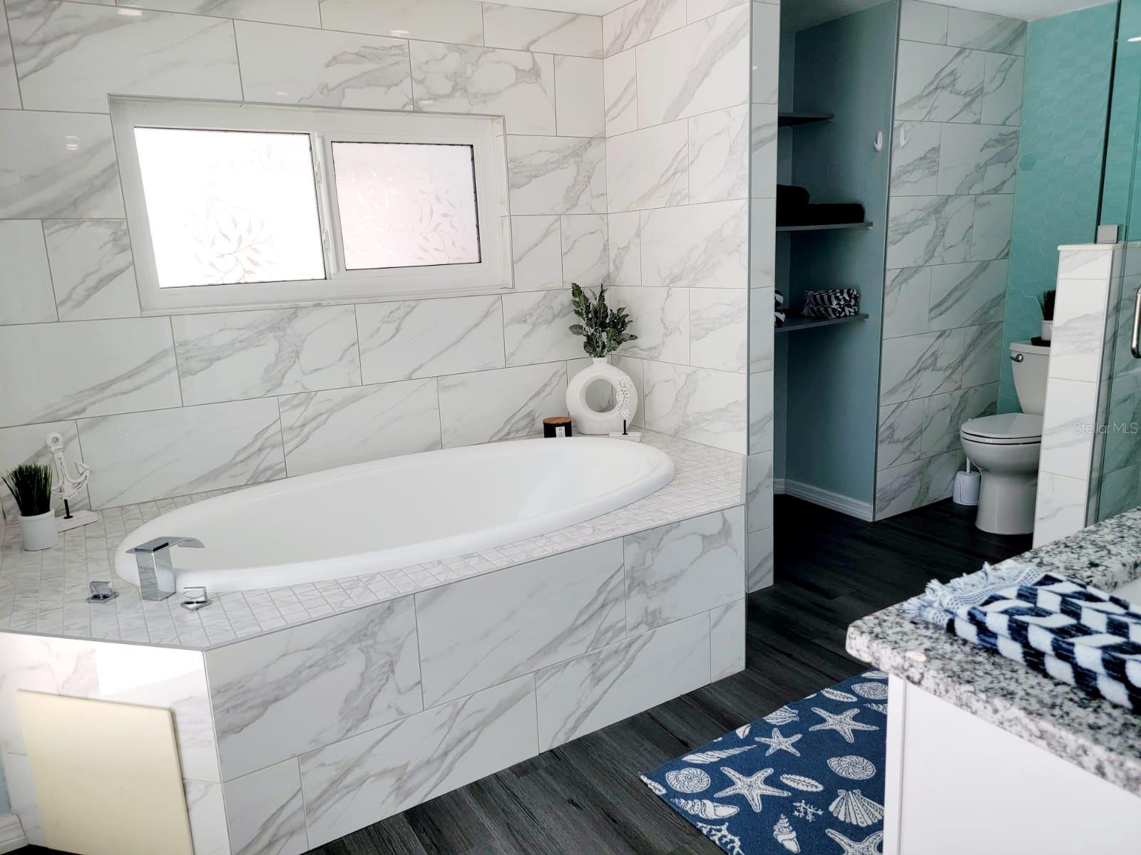 Image 17 of 47 For 2244 Palm Terrace