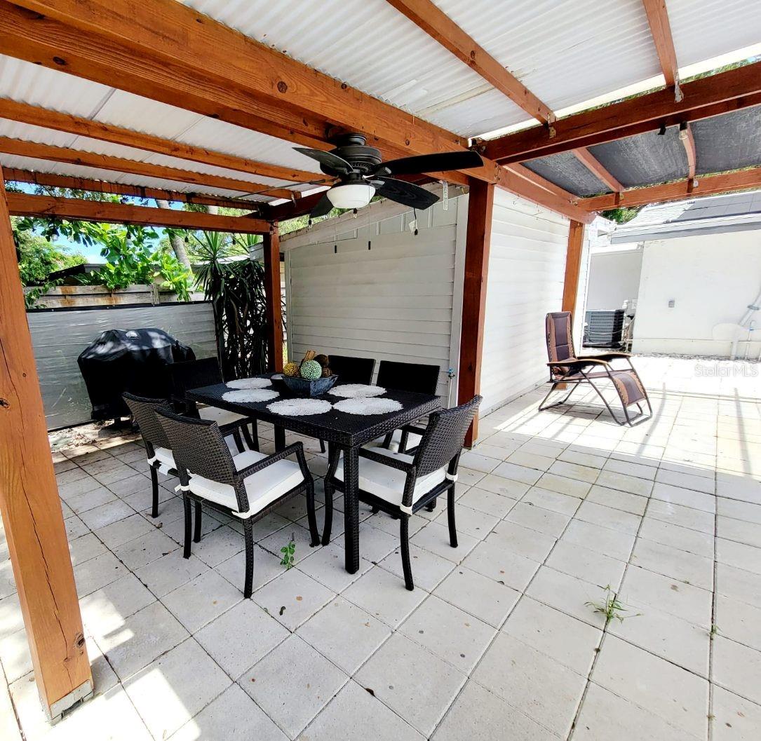 Image 33 of 47 For 2244 Palm Terrace