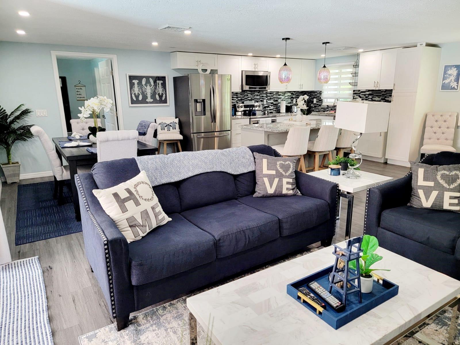 Image 4 of 47 For 2244 Palm Terrace