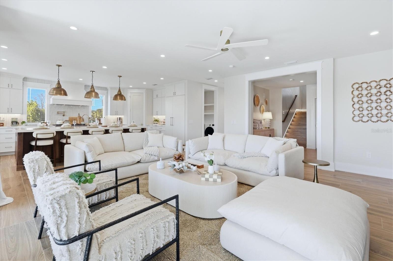 Image 10 of 83 For 319 Tarpon Street