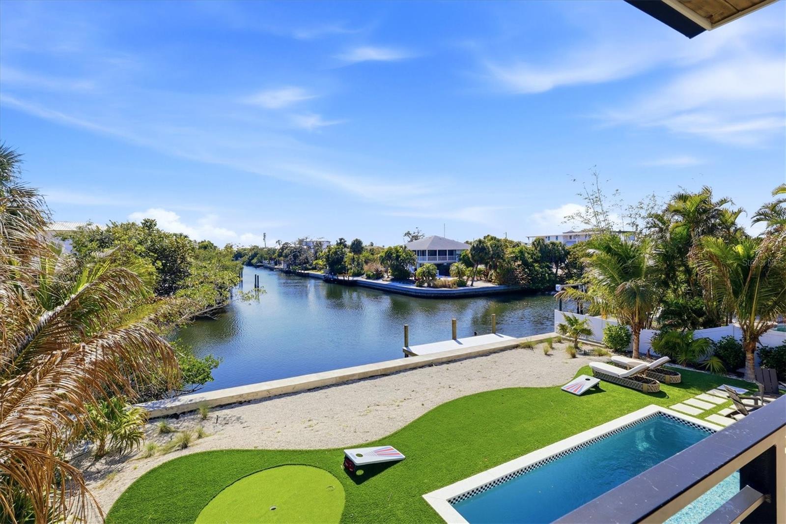 Image 38 of 83 For 319 Tarpon Street