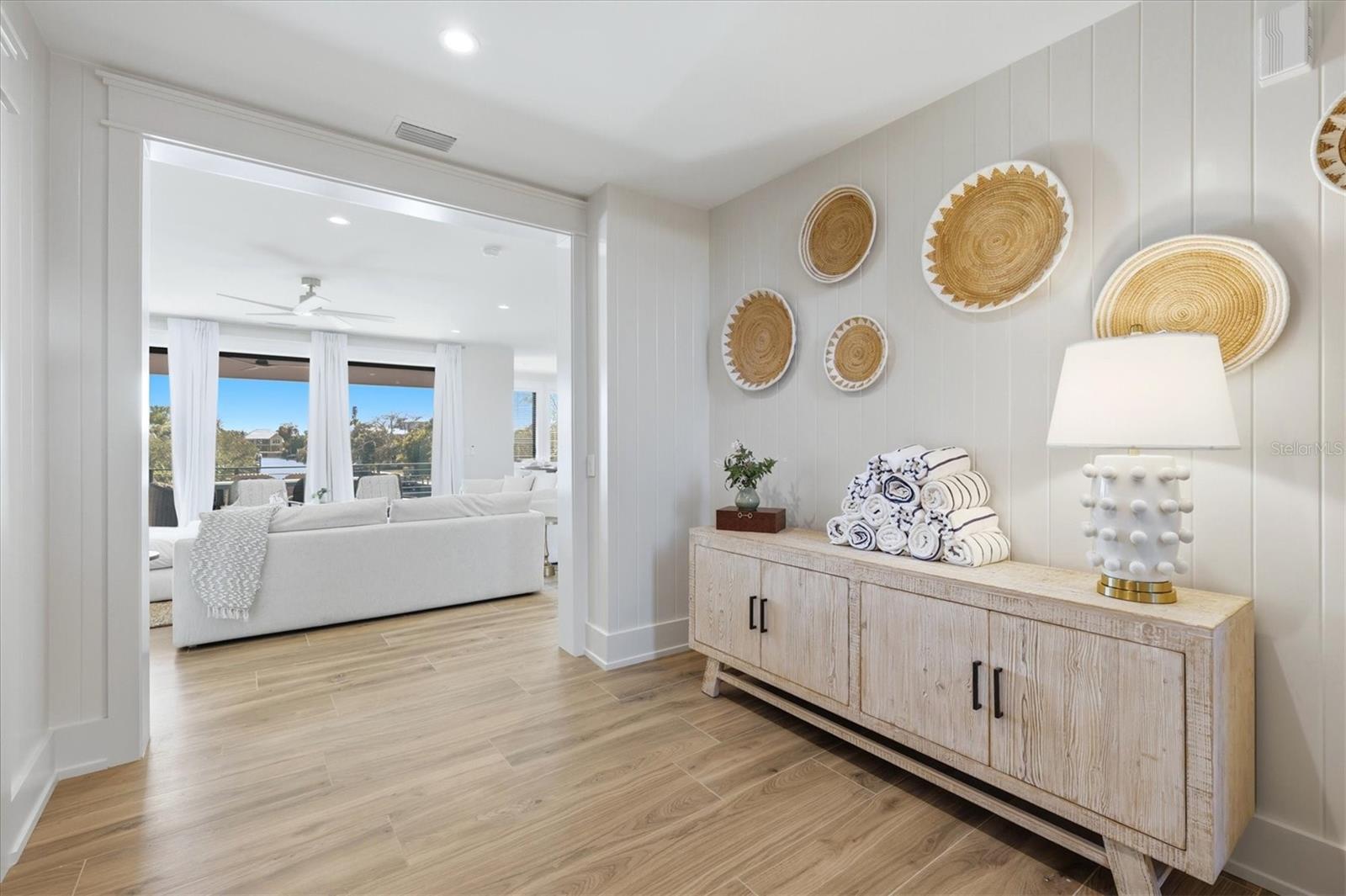 Image 7 of 83 For 319 Tarpon Street