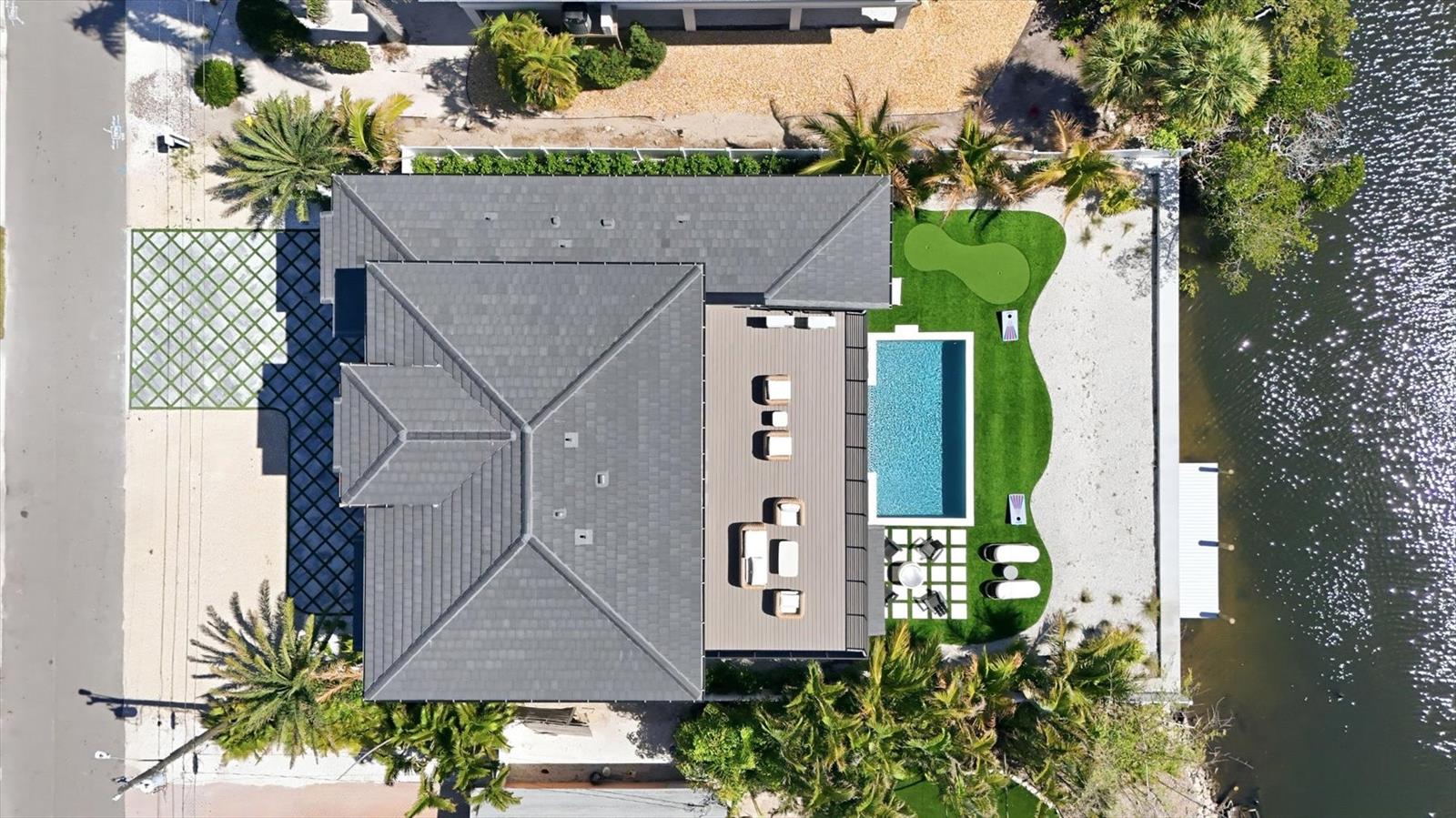 Image 74 of 83 For 319 Tarpon Street