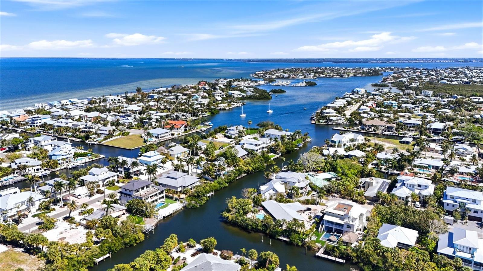 Image 80 of 83 For 319 Tarpon Street