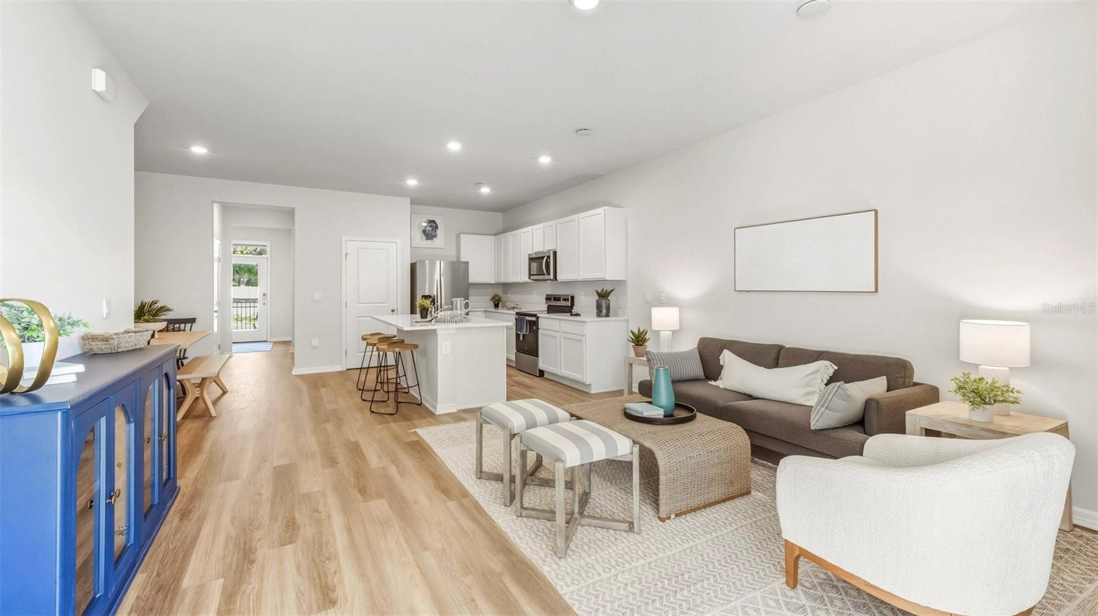 Image 8 of 18 For 4056 Gold Dust Lane