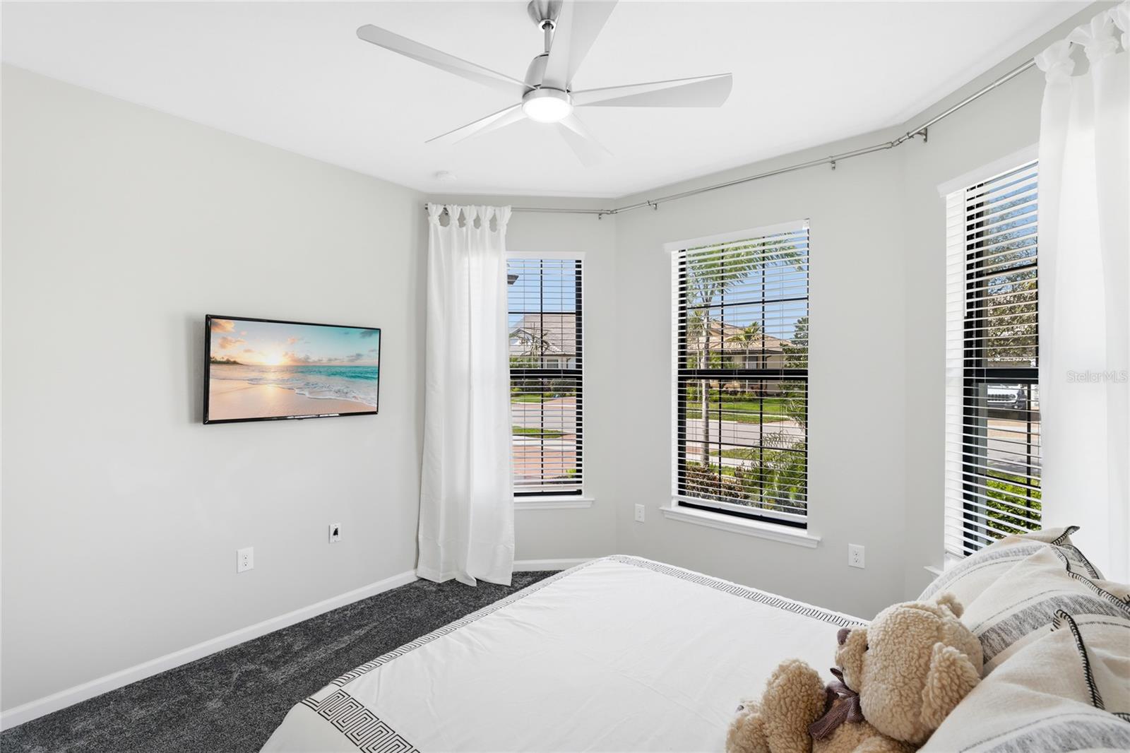 Image 21 of 43 For 12458 Marsh Pointe Road