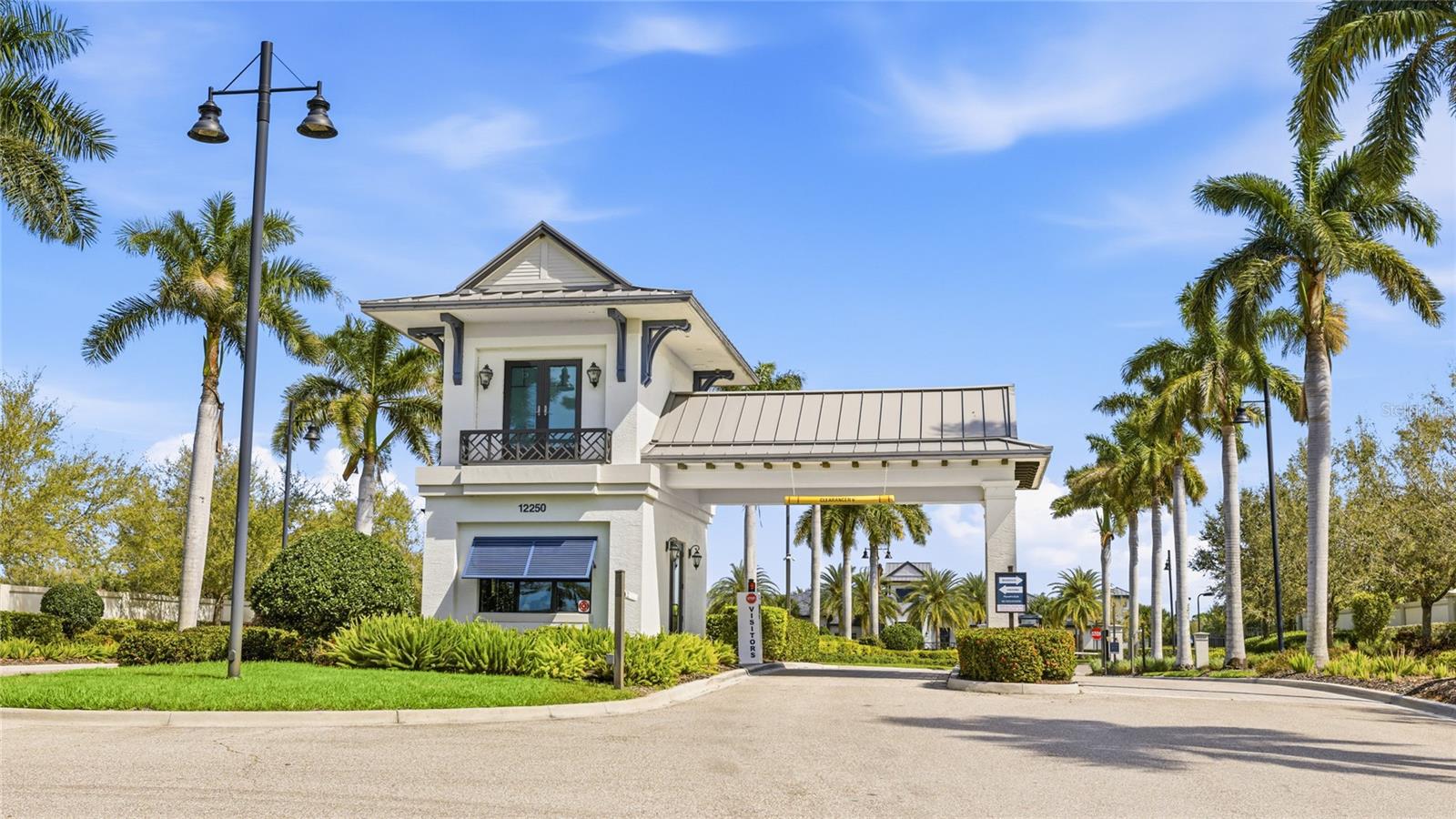 Image 36 of 43 For 12458 Marsh Pointe Road