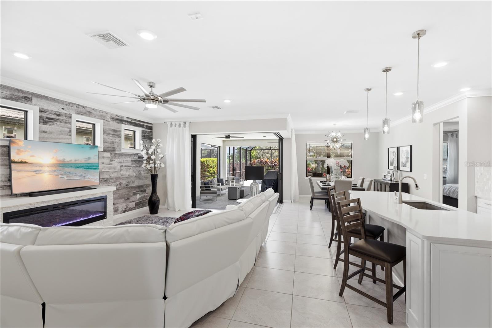 Image 6 of 43 For 12458 Marsh Pointe Road