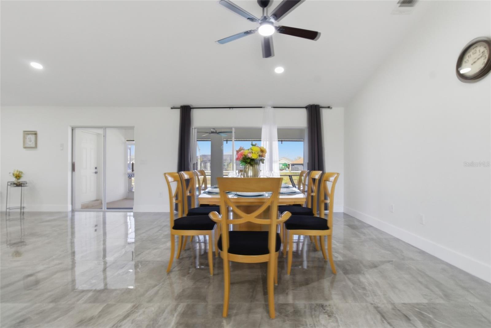 Image 14 of 46 For 619 26th Terrace