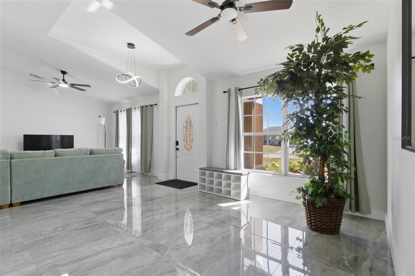 Image 8 of 46 For 619 26th Terrace