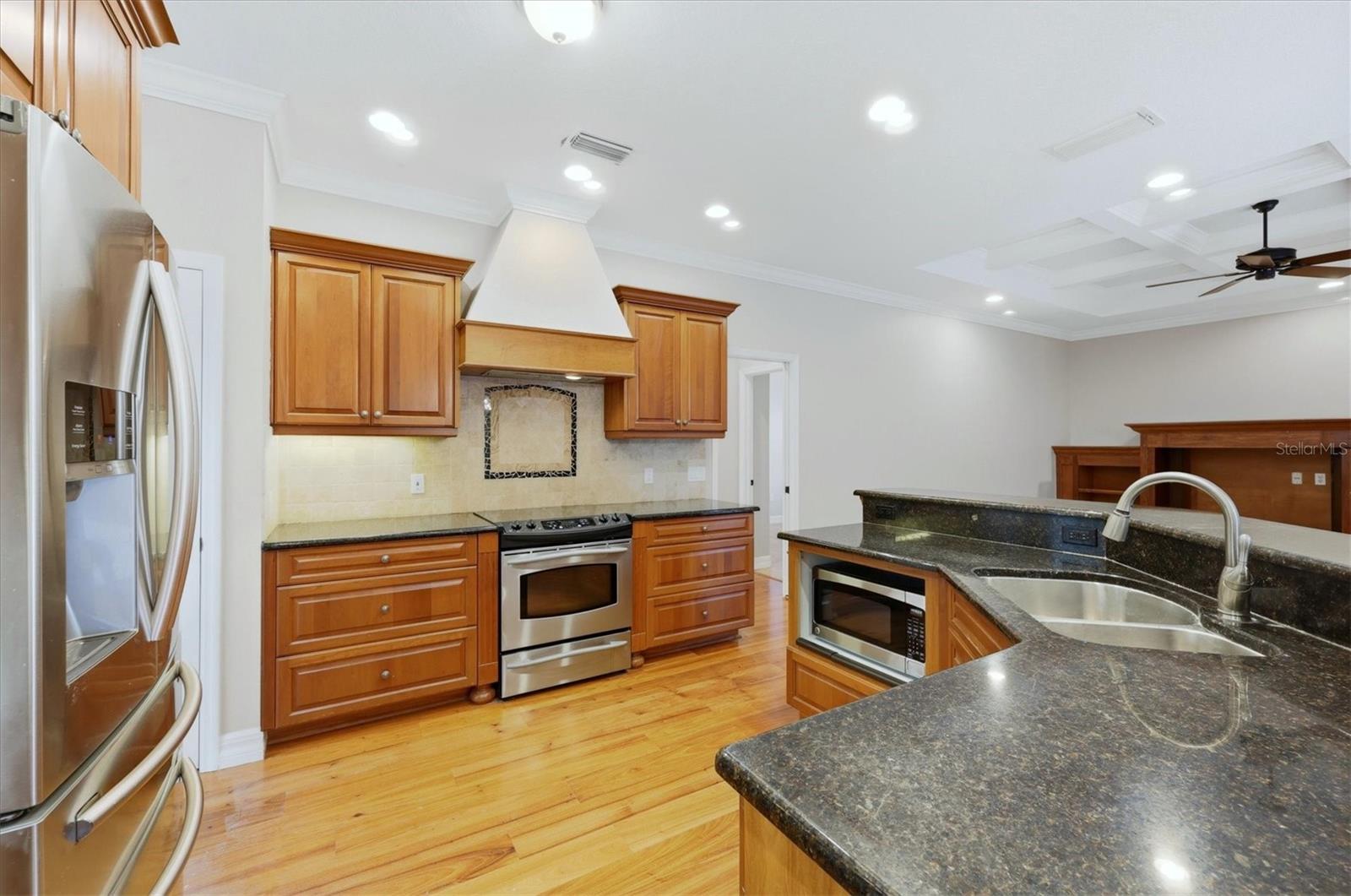 Image 11 of 35 For 4751 Sweetshade Drive