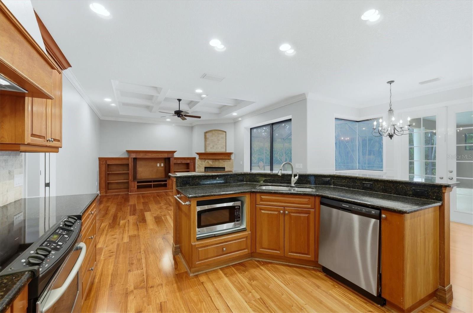 Image 12 of 35 For 4751 Sweetshade Drive