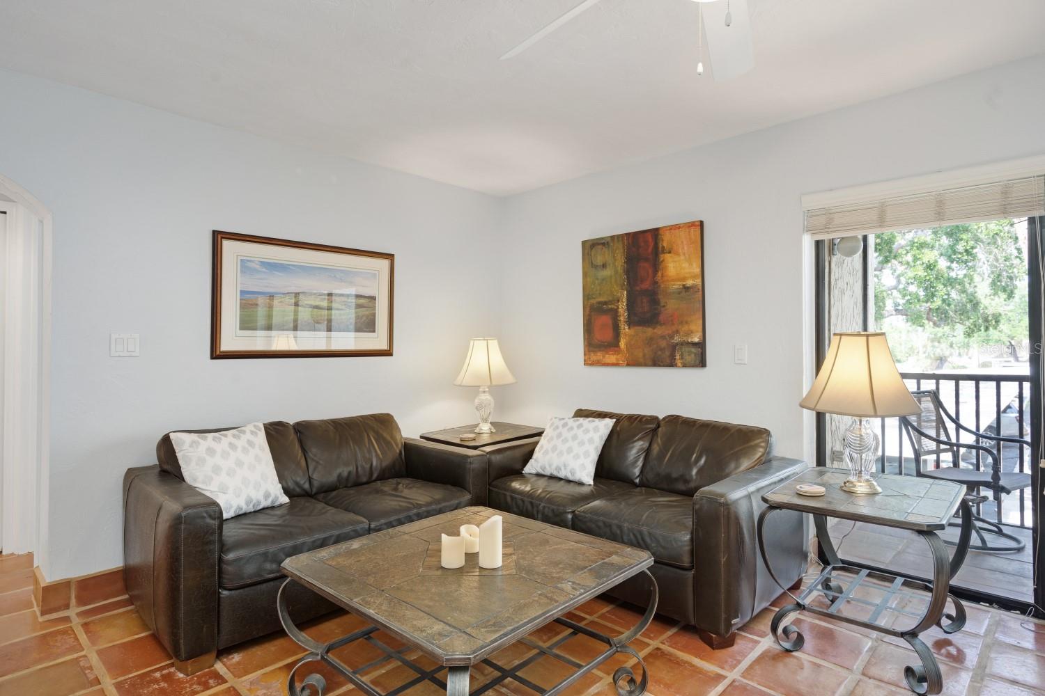 Image 12 of 53 For 6157 Midnight Pass Road E22