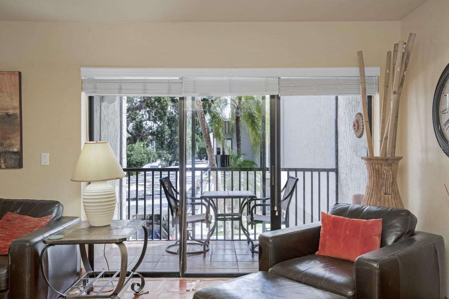 Image 30 of 53 For 6157 Midnight Pass Road E22