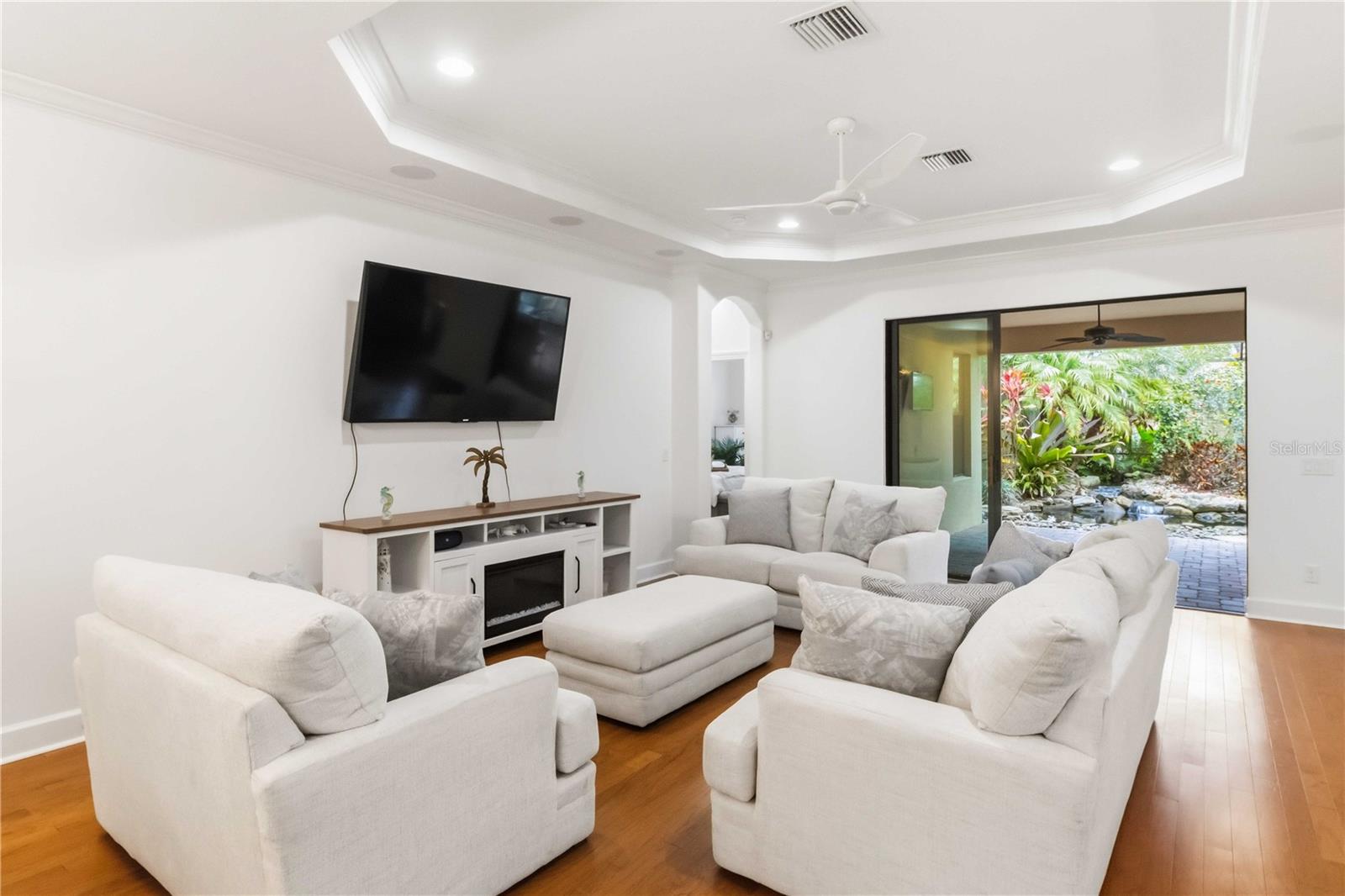 Image 8 of 88 For 13223 Palermo Drive