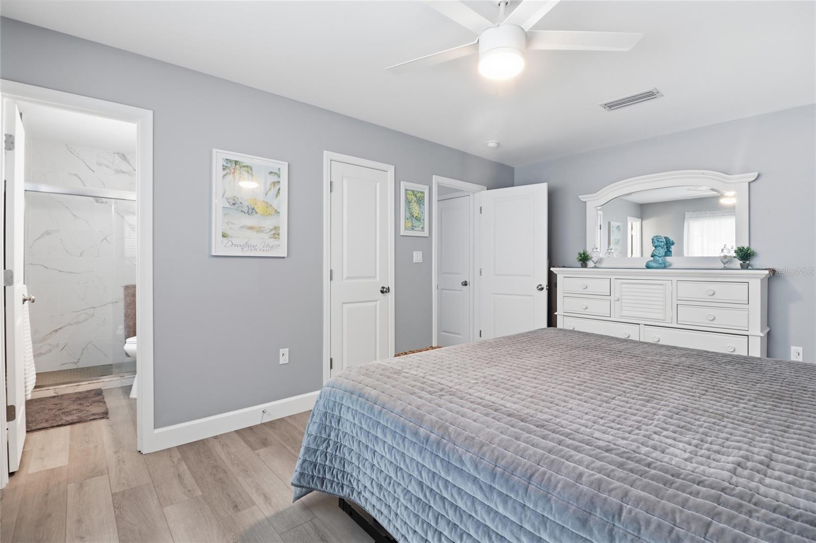 Image 16 of 30 For 17 Pearl Street