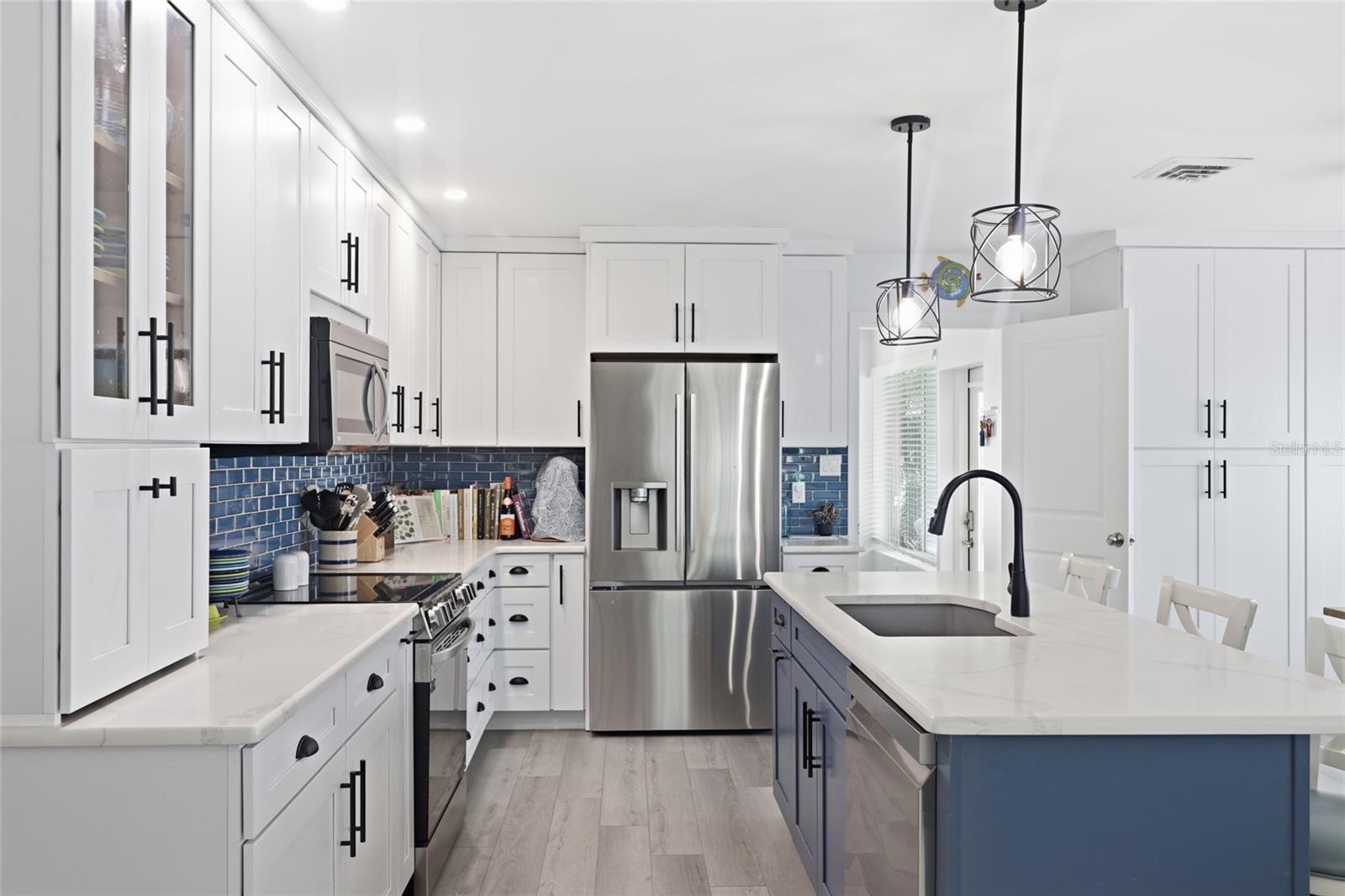 Image 8 of 30 For 17 Pearl Street