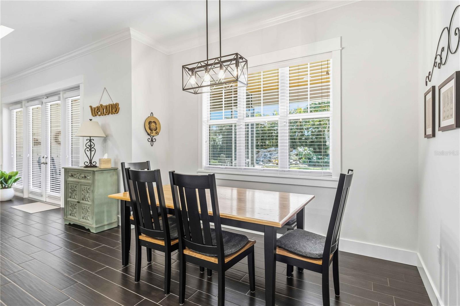 Image 10 of 58 For 7101 16th Avenue Nw