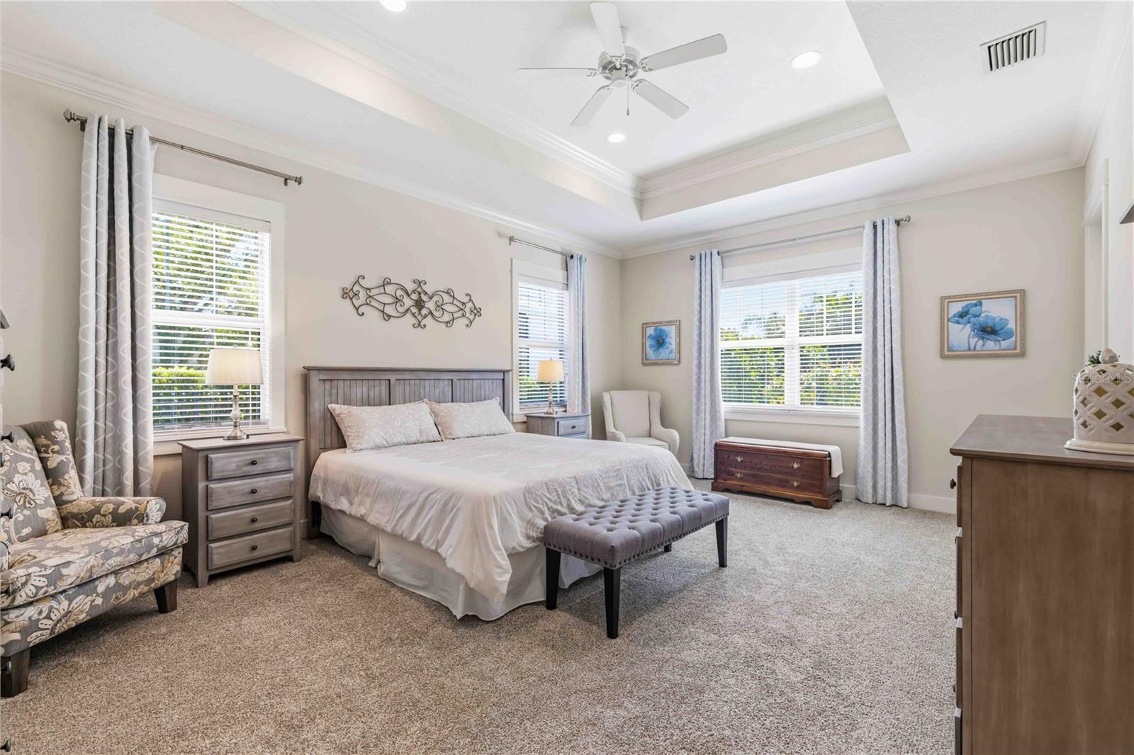 Image 11 of 58 For 7101 16th Avenue Nw