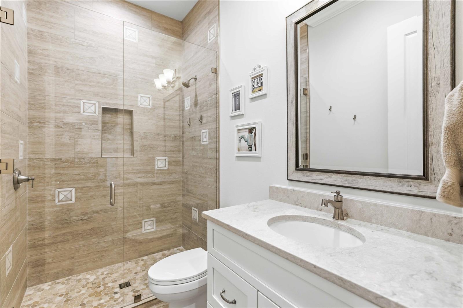 Image 24 of 58 For 7101 16th Avenue Nw