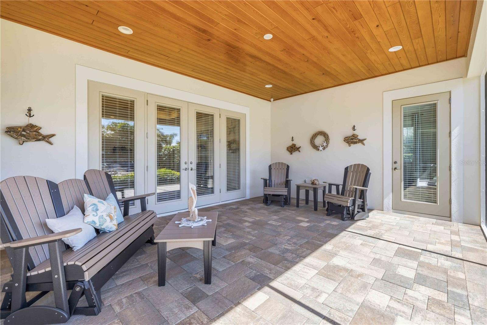 Image 31 of 58 For 7101 16th Avenue Nw