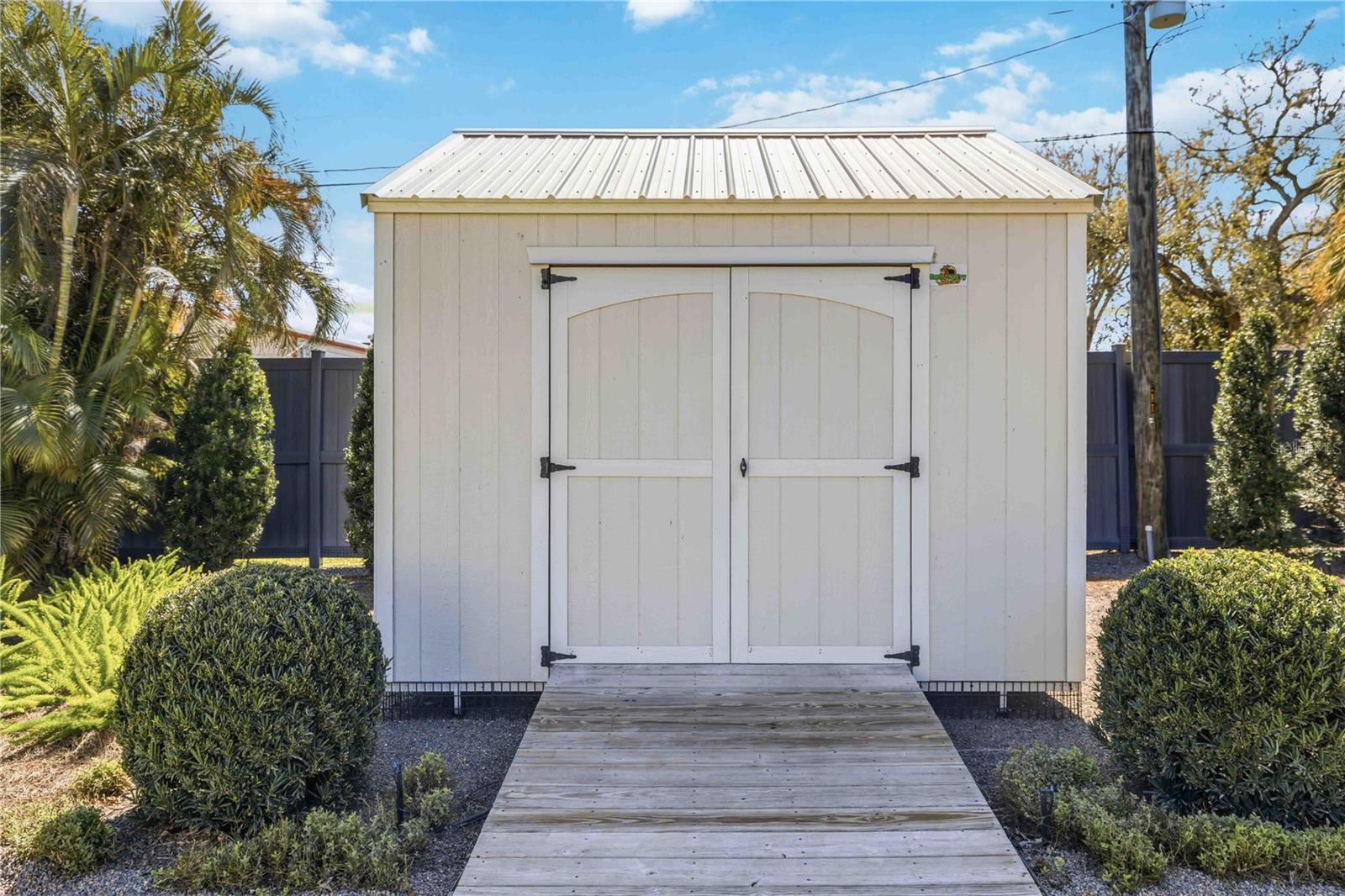 Image 39 of 58 For 7101 16th Avenue Nw