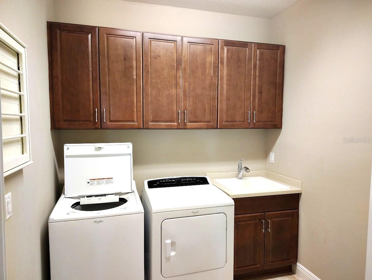 Image 27 of 45 For 1268 Riverscape Street C