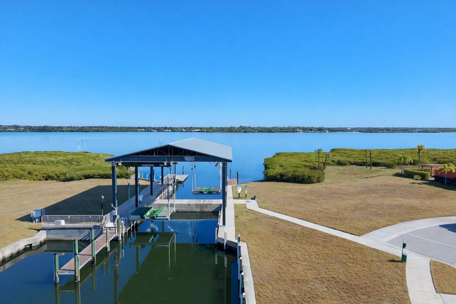 Image 32 of 45 For 1268 Riverscape Street C