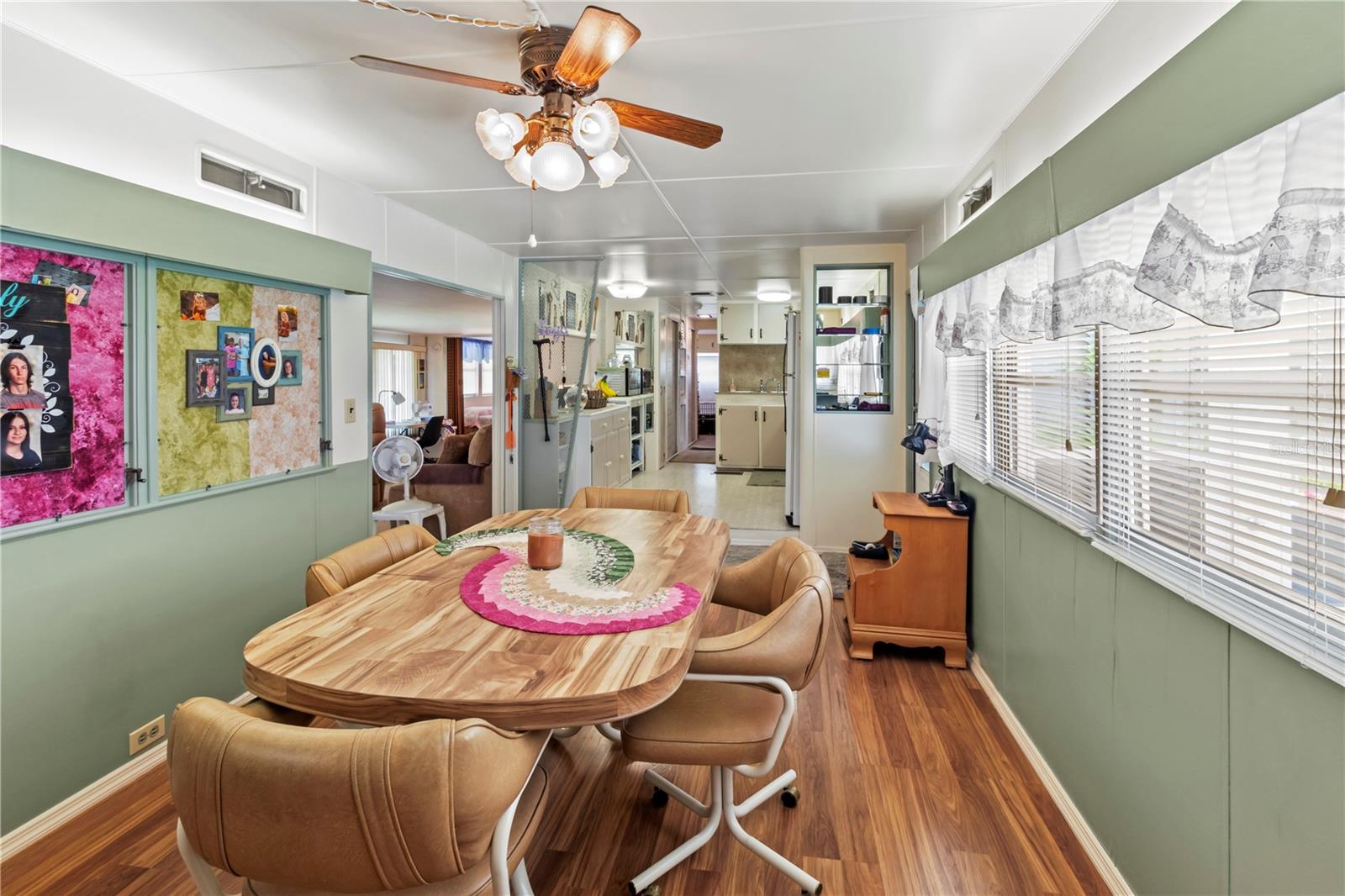 Image 12 of 37 For 508 50th Avenue Plaza W