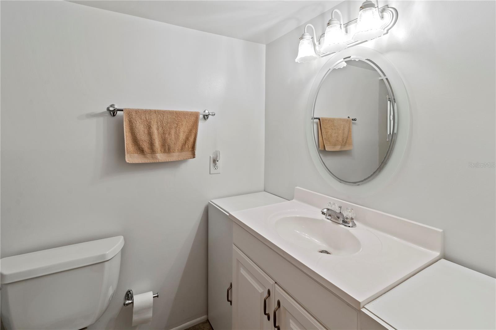 Image 19 of 37 For 508 50th Avenue Plaza W