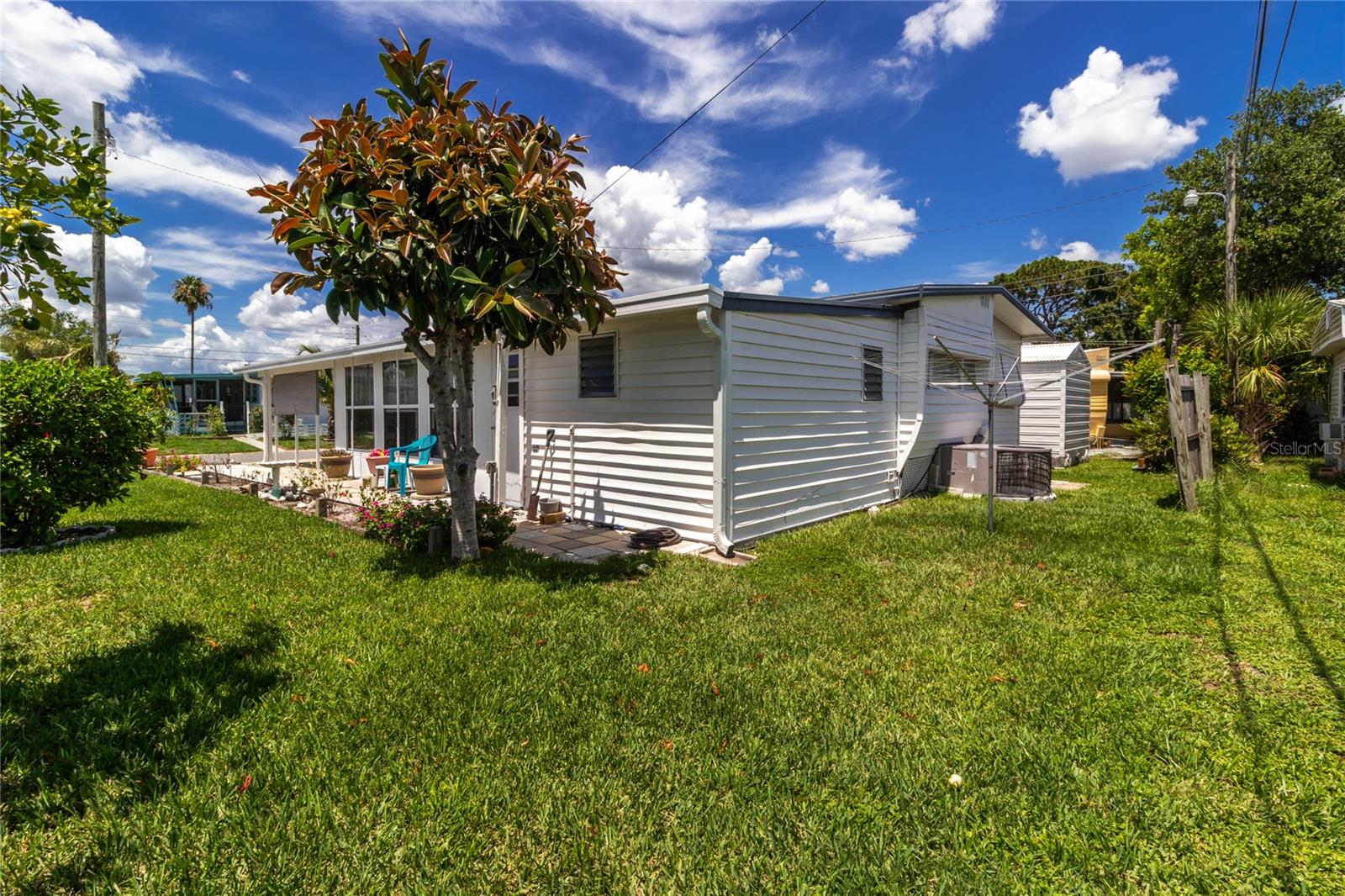 Image 26 of 37 For 508 50th Avenue Plaza W