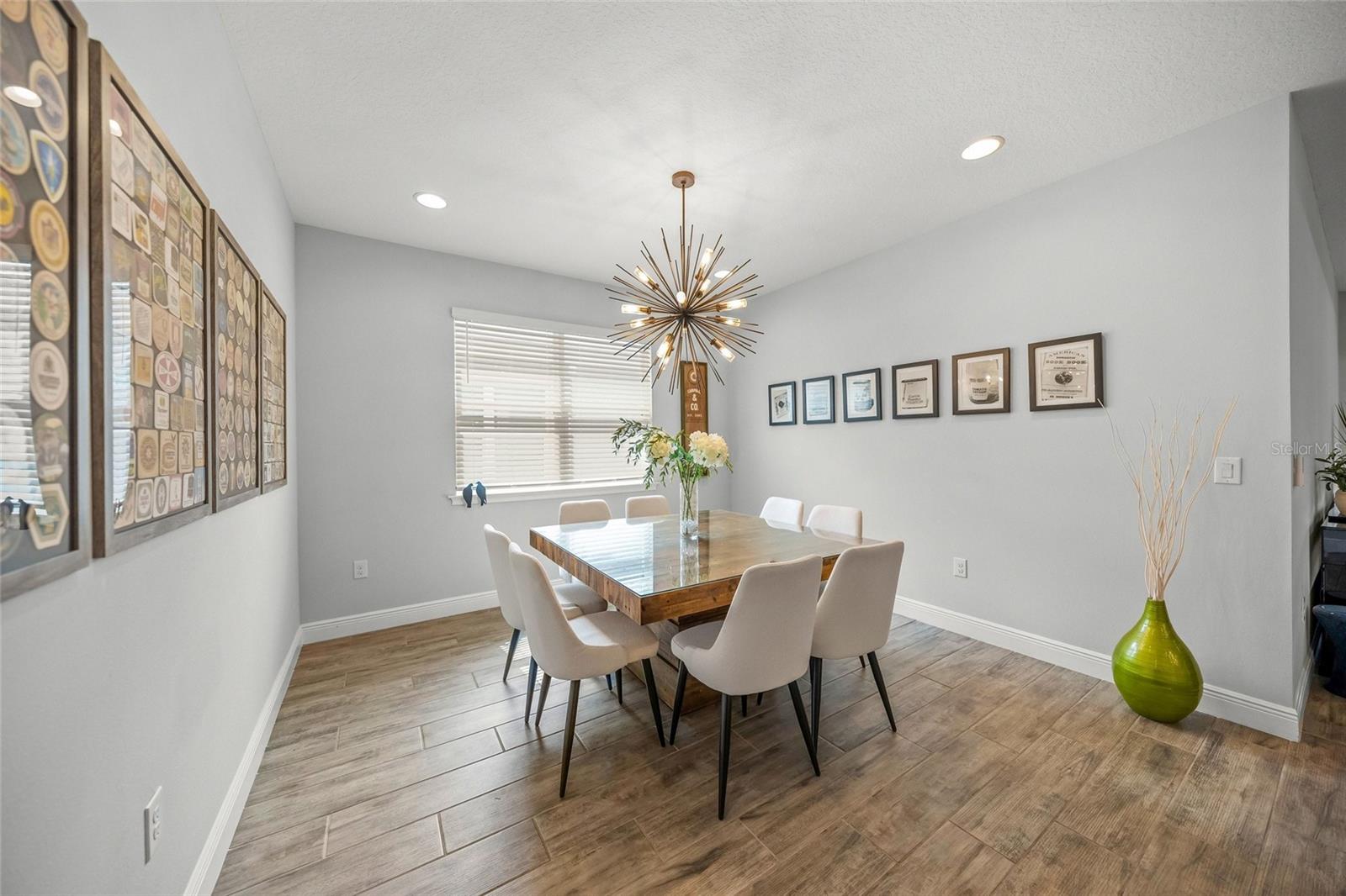 Image 15 of 58 For 5617 Long Shore Loop