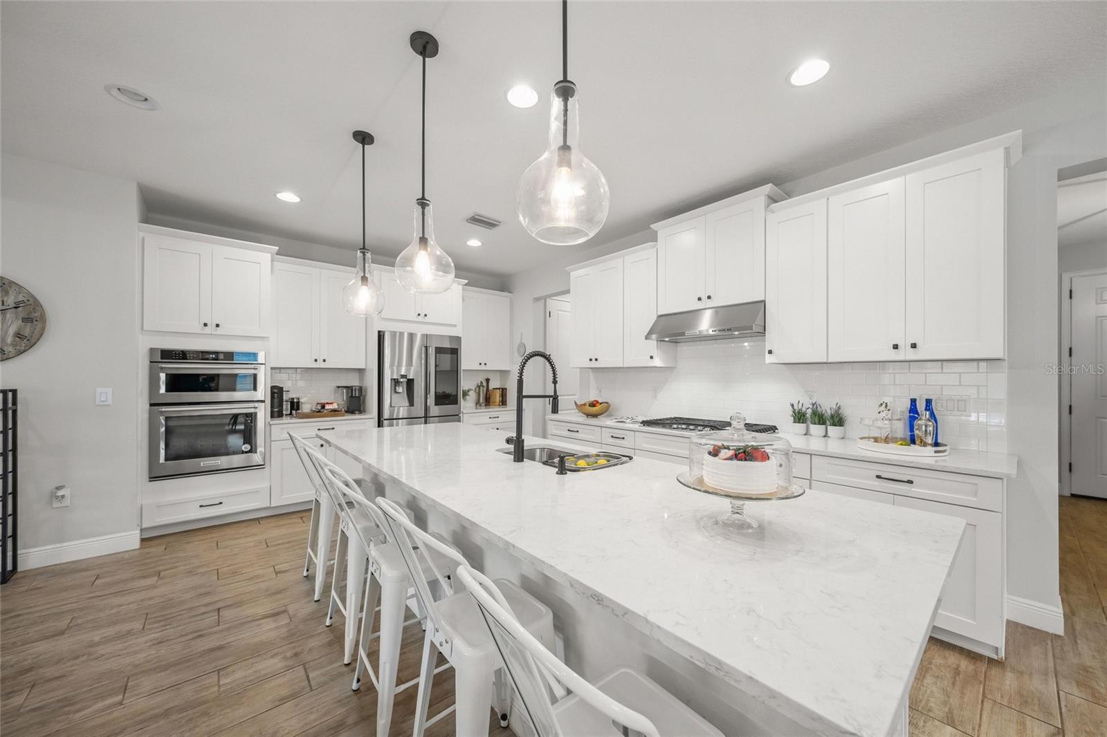 Image 18 of 58 For 5617 Long Shore Loop