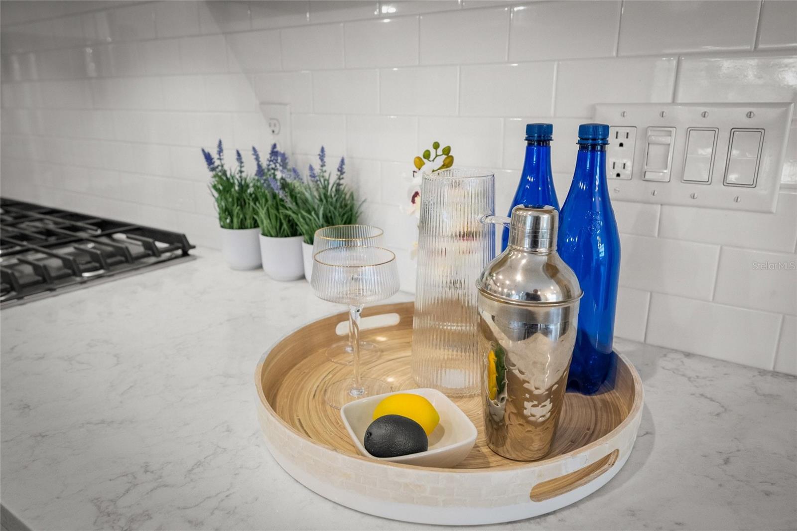 Image 21 of 58 For 5617 Long Shore Loop