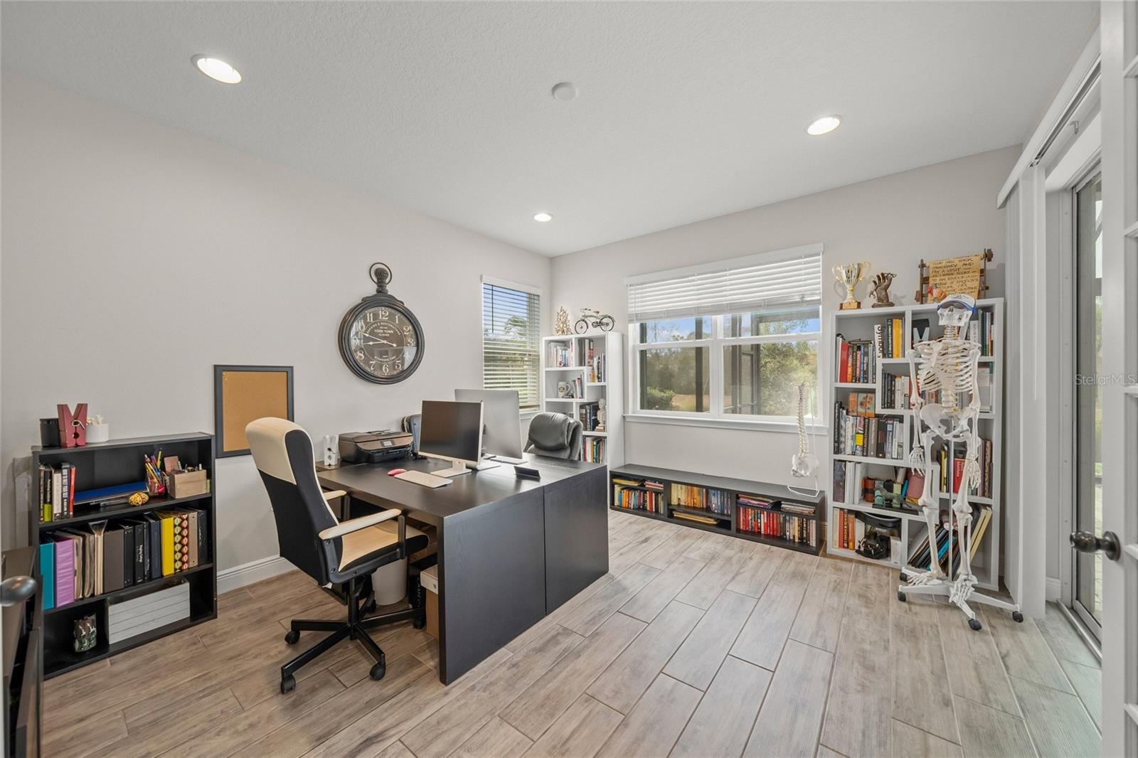 Image 27 of 58 For 5617 Long Shore Loop