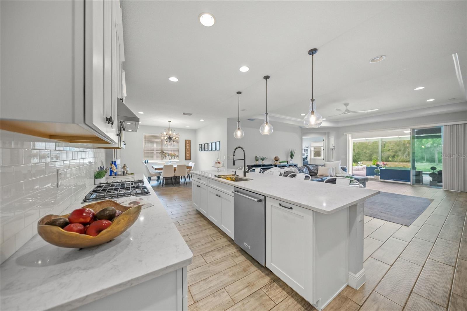 Image 4 of 58 For 5617 Long Shore Loop