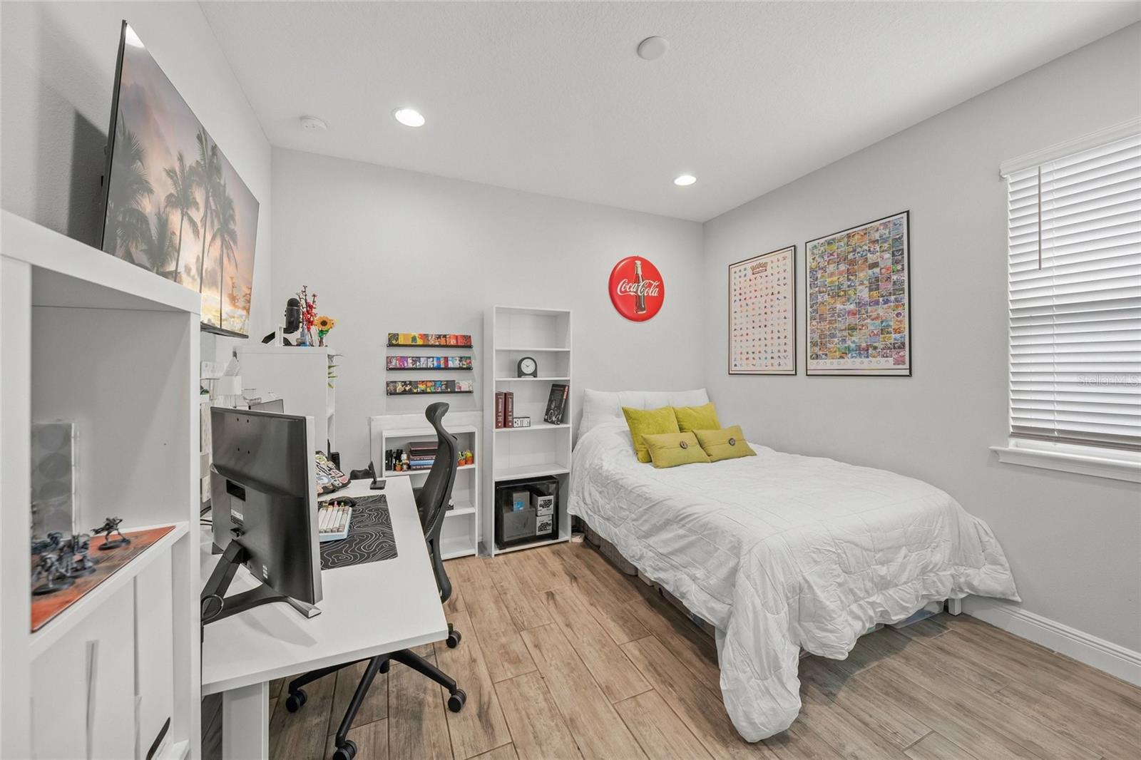 Image 41 of 58 For 5617 Long Shore Loop