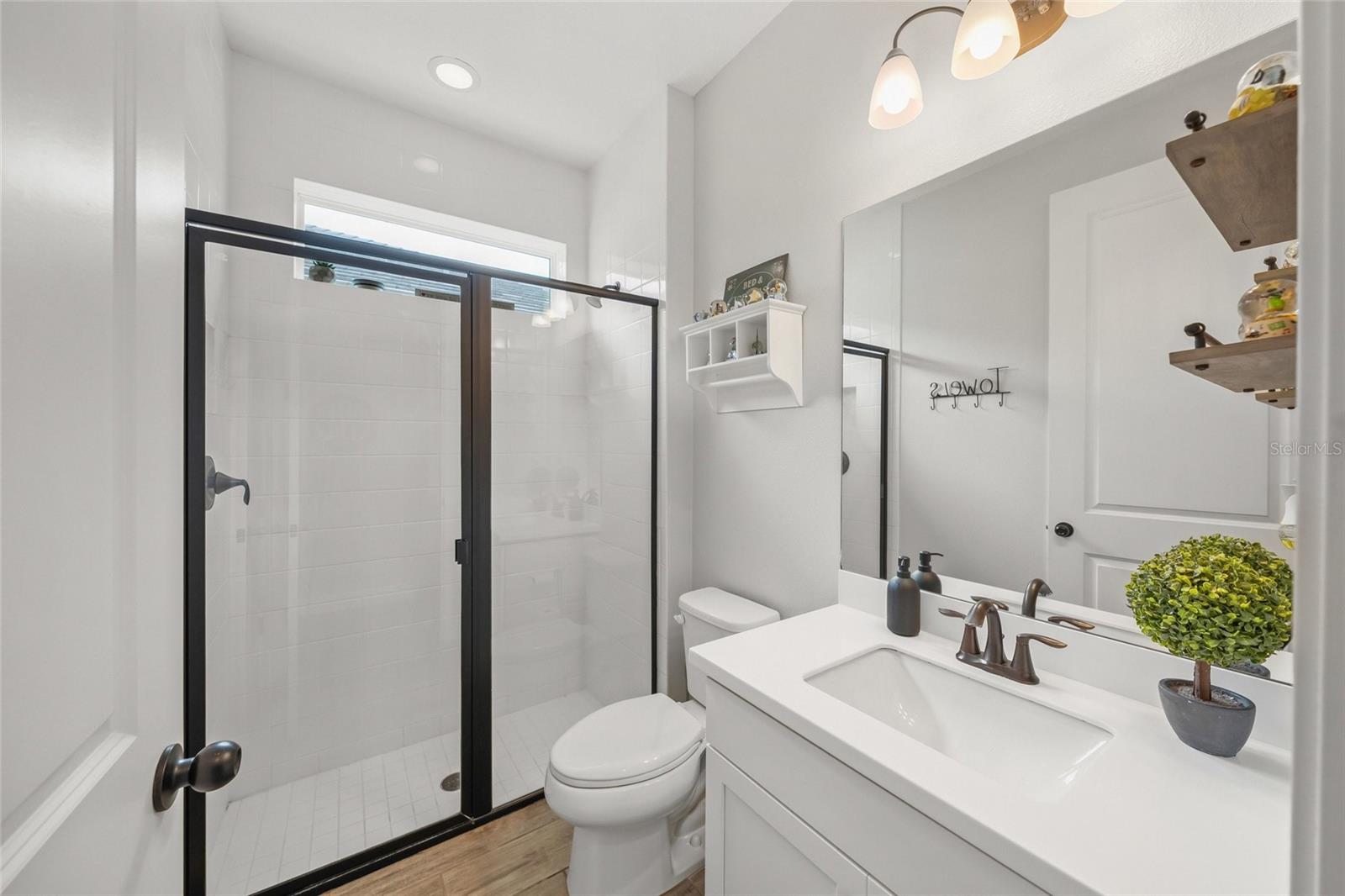 Image 42 of 58 For 5617 Long Shore Loop