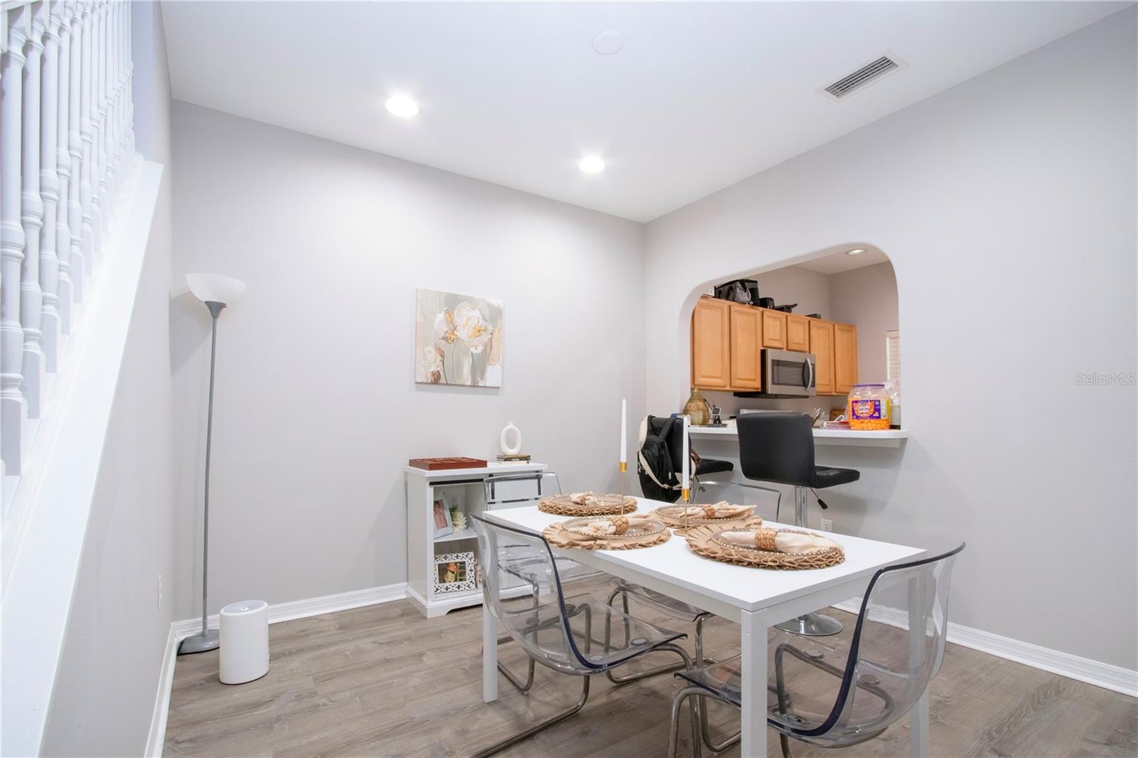 Image 11 of 27 For 311 Cape Harbour Loop 103