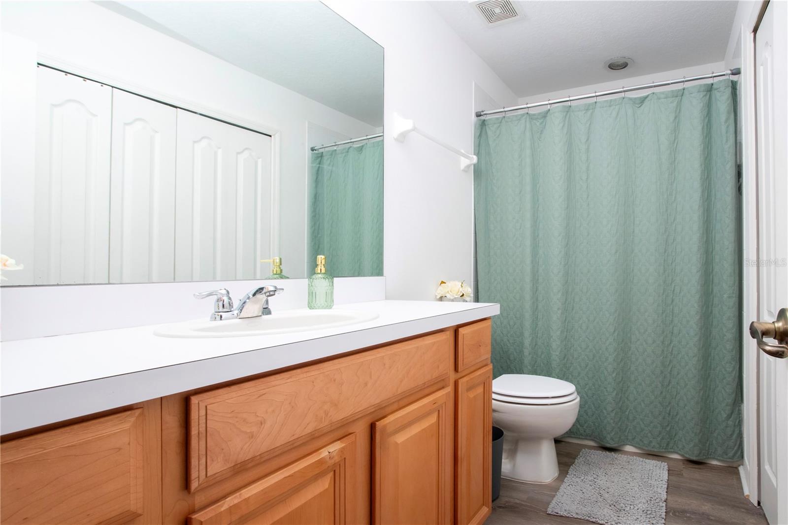 Image 26 of 27 For 311 Cape Harbour Loop 103