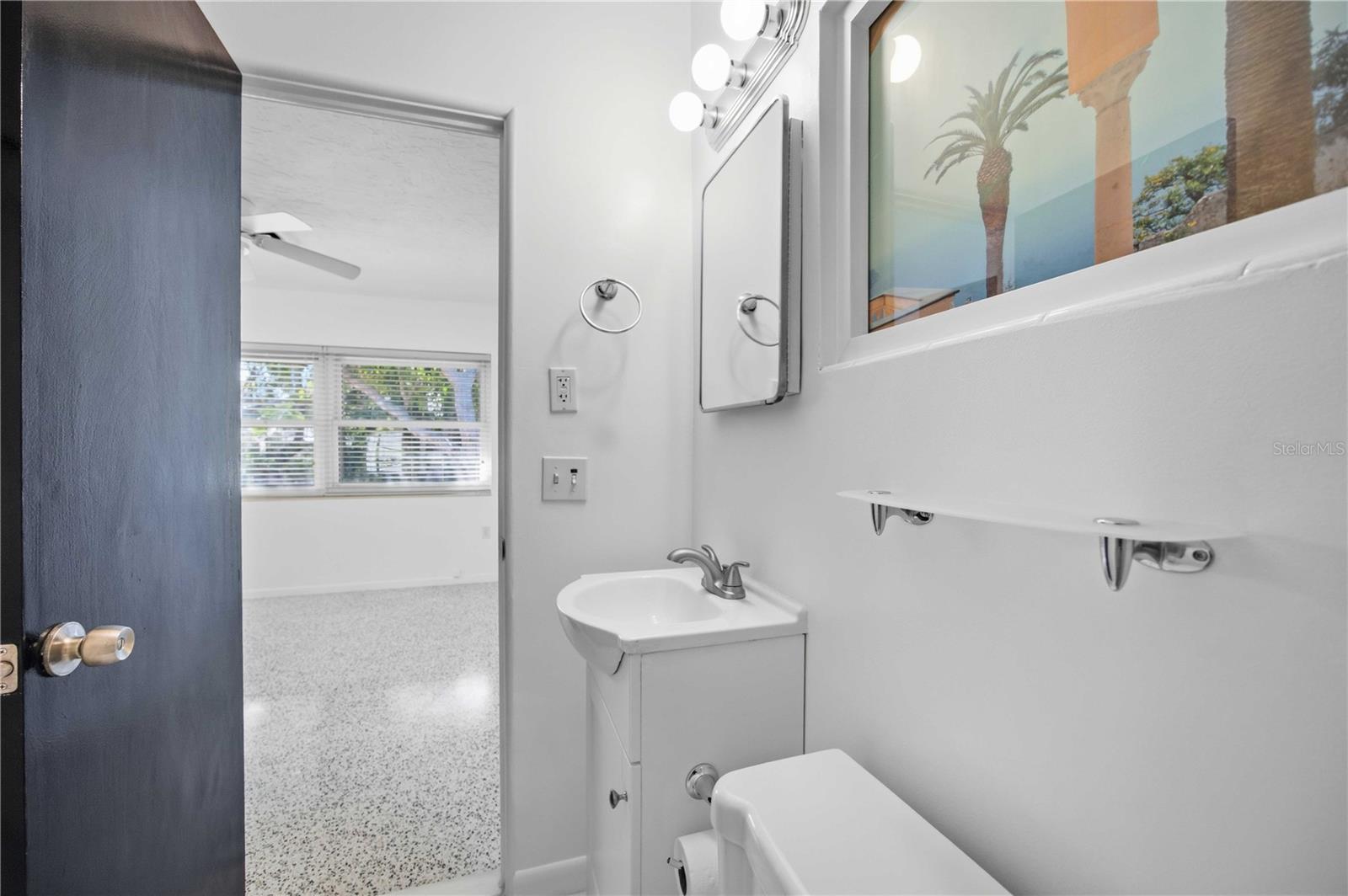 Image 17 of 37 For 2244 Sunnyside Place