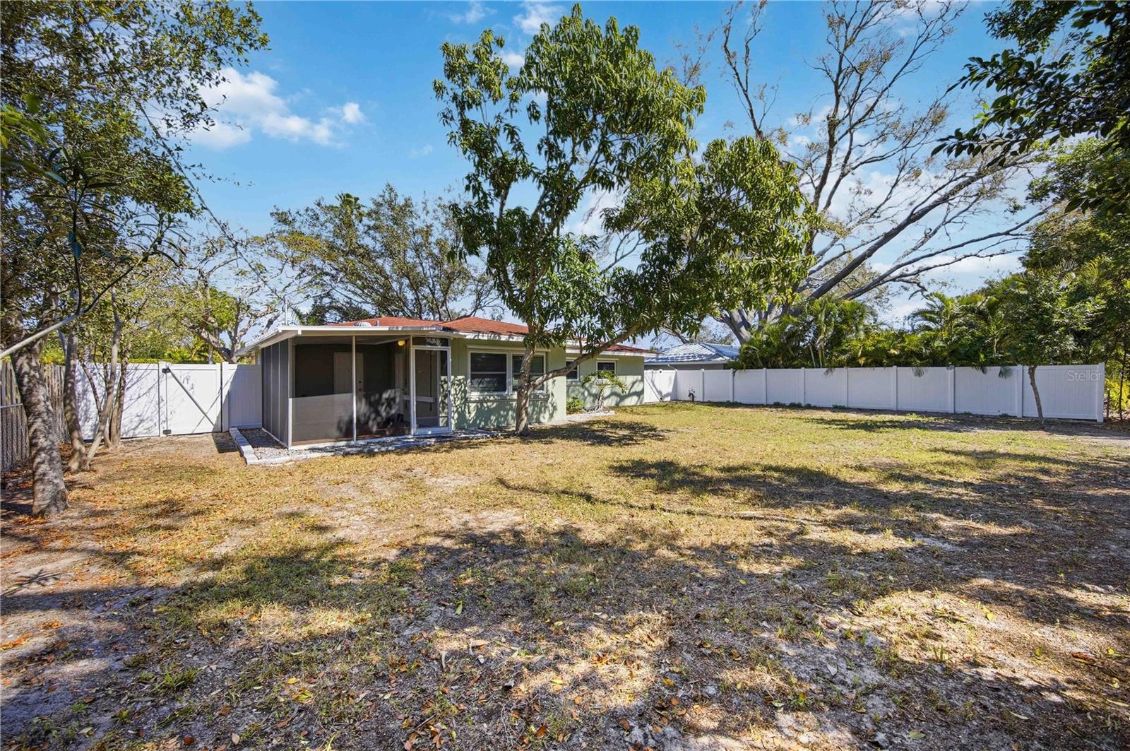 Image 35 of 37 For 2244 Sunnyside Place