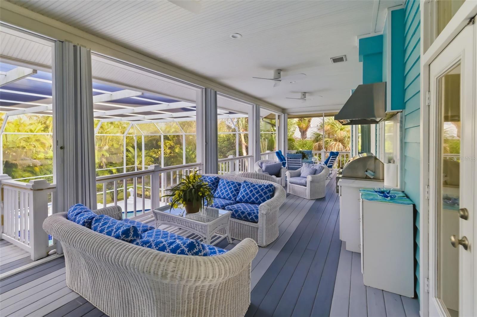 Image 14 of 61 For 746 Eagle Point Drive